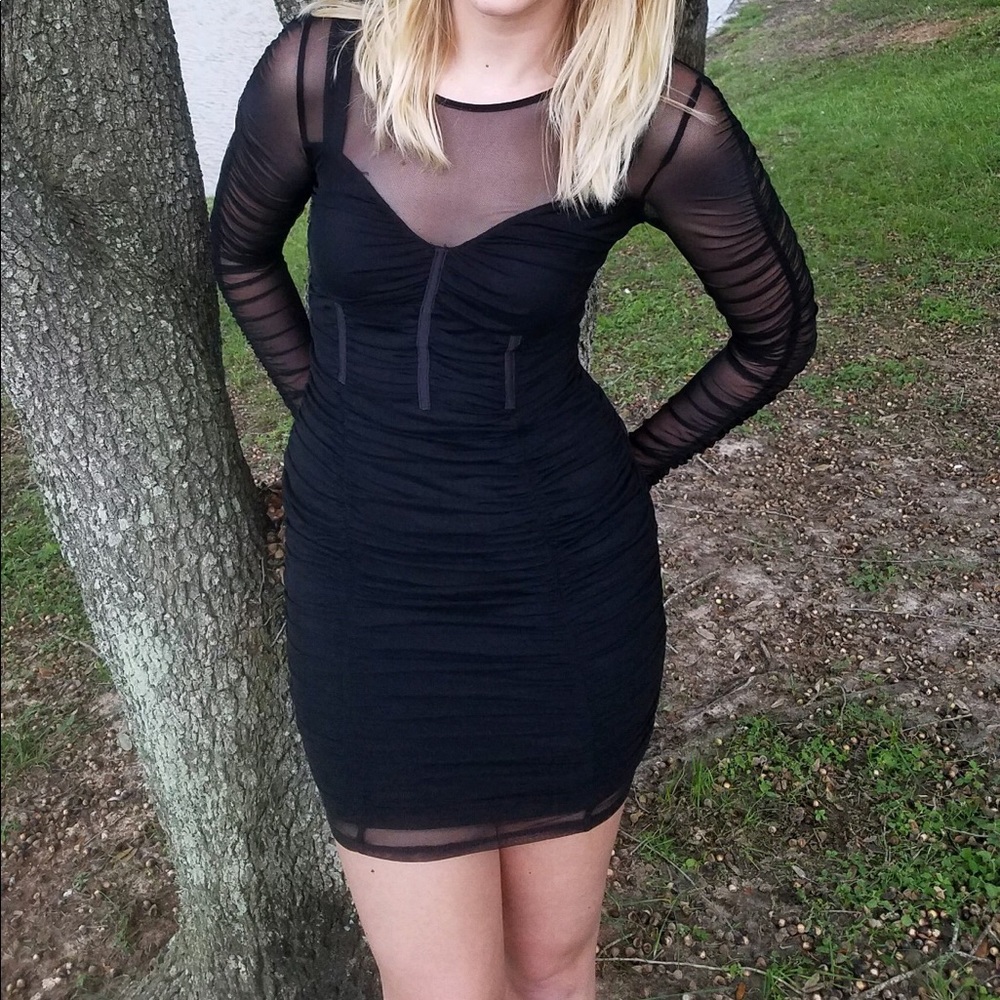 Guess body con dress